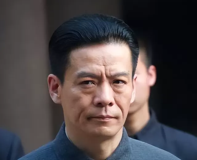 米学东57岁结婚隐婚多年，反派专业户的银幕内外双面人生 | 现场图