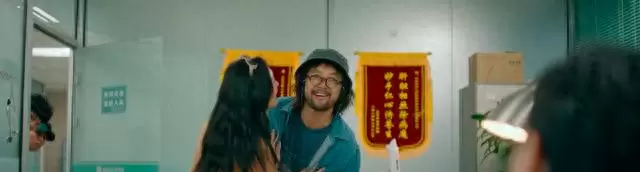 《10间敢死队》点映单厅票房破3.2万元刷新纪录 | 资讯配图 《10间敢死队》点映单厅票房破3.2万元刷新纪录 | 资讯配图